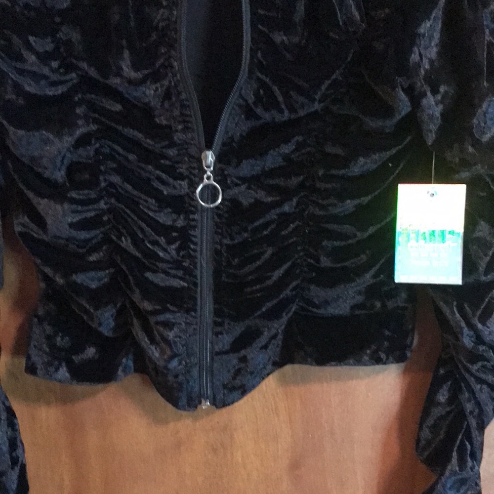 Elite Collection cropped jacket - Picture 4 of 5